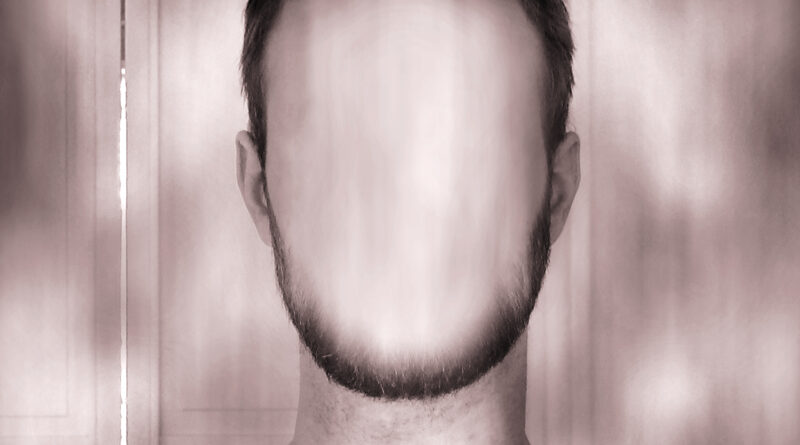 Un homme sans visage